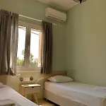 Mpiritis Mare Hotel