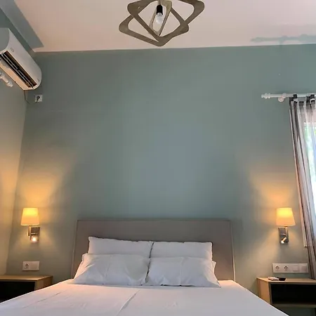 Mpiritis Mare Hotel *