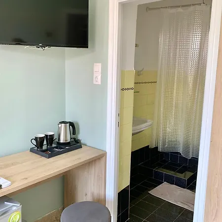酒店 Mpiritis Mare 哈尔基斯