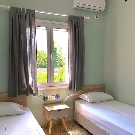 Mpiritis Mare Hotel Lefkandi Chalkidas