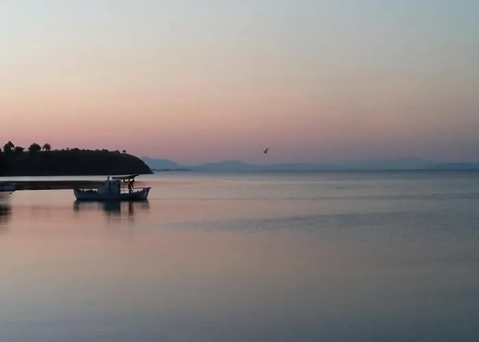 Hotel Mpiritis Mare *